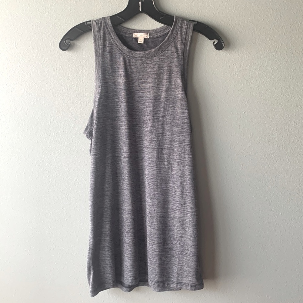 LIKE NEW GAP soft grey tank -size S